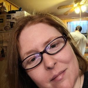 Meet your Posher, Renea